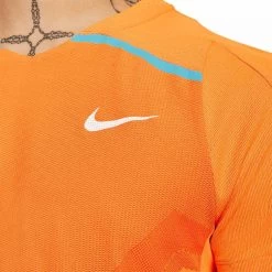 T-Shirt Nike Dri-Fit ADV Rafael Nadal Orange -Équipement De Tennis t shirt nike dri fit adv rafael nadal orange 4
