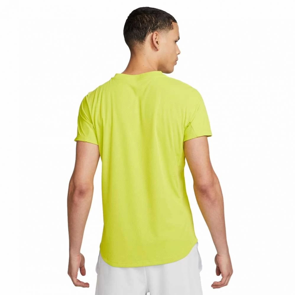 T-Shirt Nike Dri-Fit ADV Rafael Nadal Vert Fluo 4 T-Shirt Nike Dri-Fit ADV Rafael Nadal Vert Fluo – Image 2