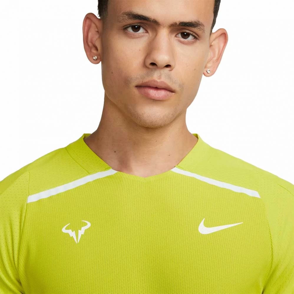 T-Shirt Nike Dri-Fit ADV Rafael Nadal Vert Fluo 5 T-Shirt Nike Dri-Fit ADV Rafael Nadal Vert Fluo – Image 3